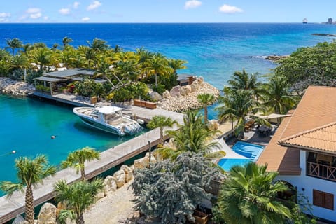 Property building, Beach, Sea view, Swimming pool, Swimming pool