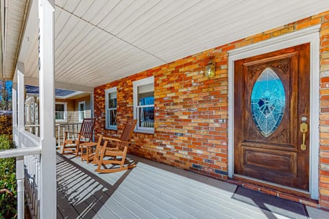Brevard Bungalow House in Brevard