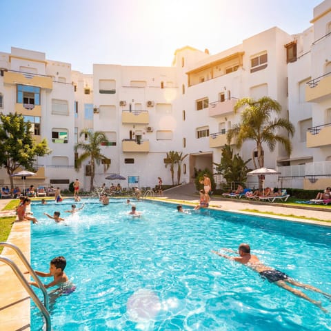 Property building, Day, Pool view, Swimming pool, children
