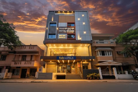 Property building, Facade/entrance