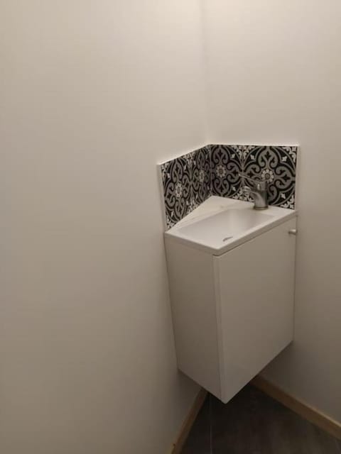 Superbe appartement dans charmant corps de ferme Apartment in Fontainebleau