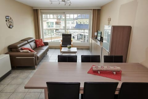 CATA 0202 - Duplex voor 6 pers Apartment in De Panne