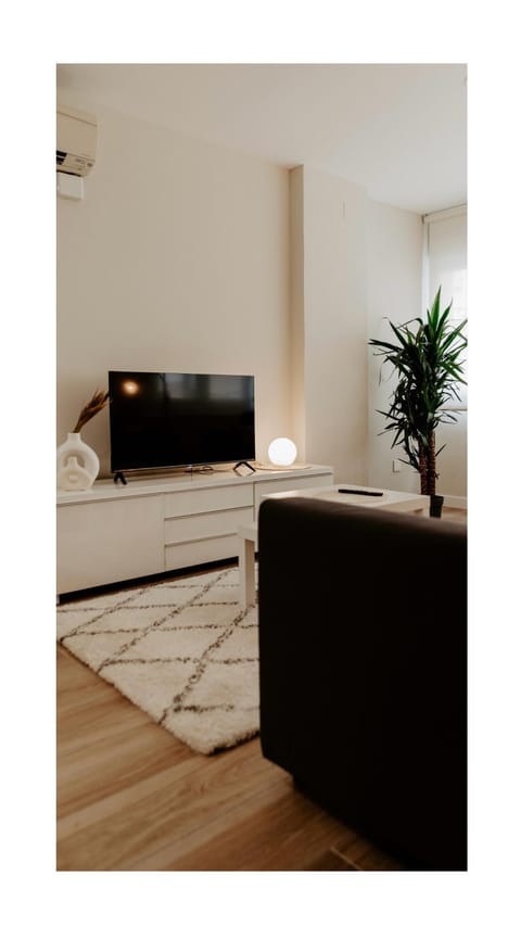 TV and multimedia, Living room, Photo of the whole room