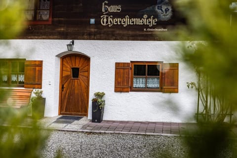 Haus Theresienwiese Apartment in Schönau am Königssee