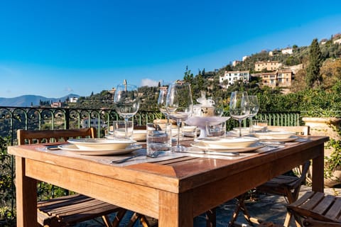 Villa Nettuno- Bluchalet Villa in Liguria