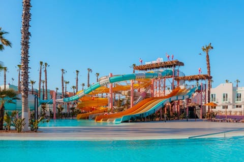 Aqua park, Swimming pool