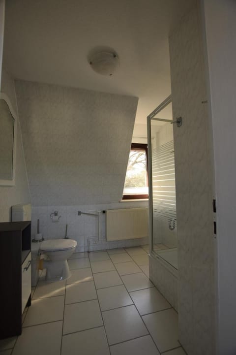 Anne-2 Apartment in Prerow