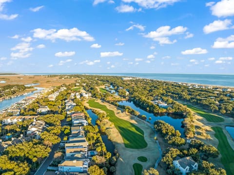Property building, Neighbourhood, Bird's eye view