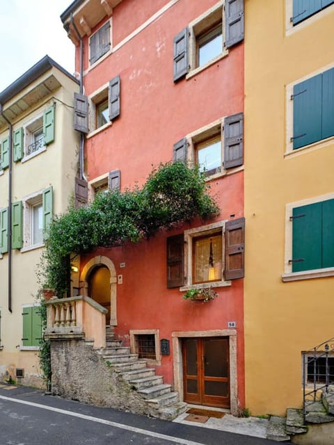Welcome Traveller BERNARDO HOUSE Apartment in Garda
