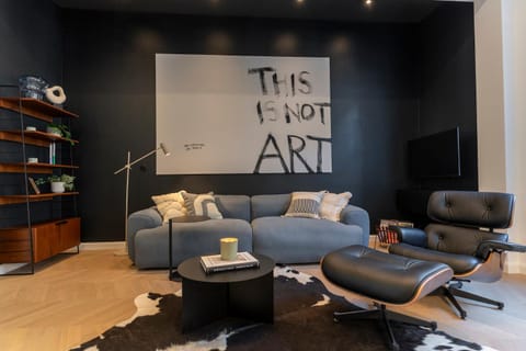 TV and multimedia, Living room, Seating area