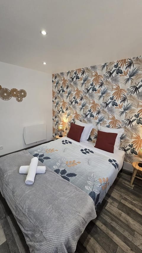 Le Petit Caporal - Cour Privée - Parking Privée House in Blois