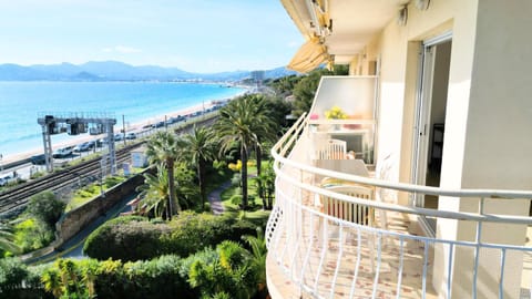 Nearby landmark, Natural landscape, View (from property/room), Balcony/Terrace, Mountain view, Sea view