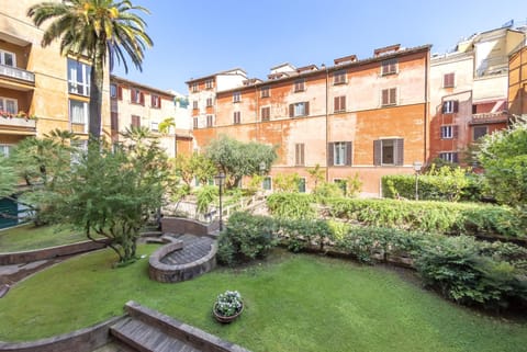 Garden, Garden view