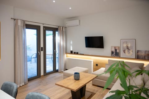 Living room, Seating area, Inner courtyard view