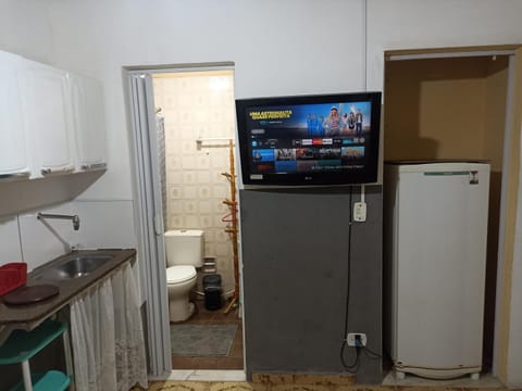 Bathroom, TV and multimedia, minibar