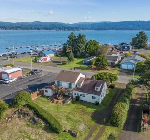Coastal Happiness House in Waldport