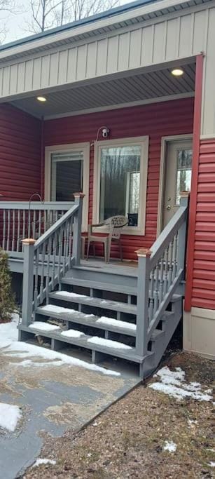 Secluded lodge in the woods. House in Wisconsin