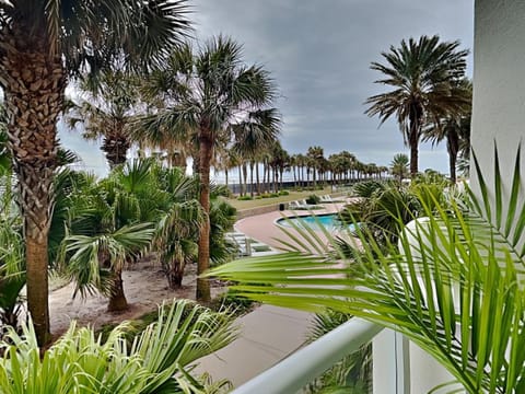 Garden, Balcony/Terrace, Pool view, Swimming pool