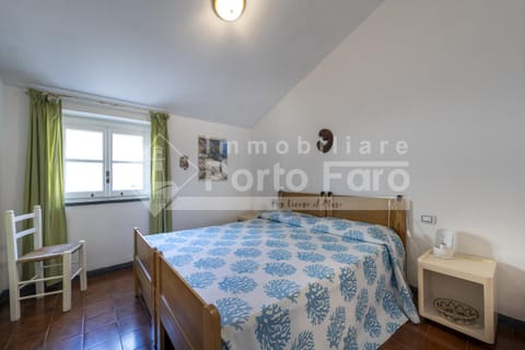 27 Centro - Trilocale fronte spiaggia e vista mare Porto Faro Apartment in Palau