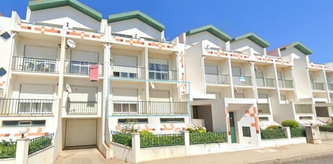 Property building, Balcony/Terrace