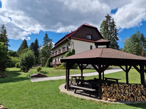 Property building, Natural landscape, Garden view