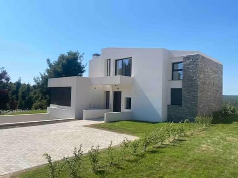 Elani New Luxury Villa House in Halkidiki