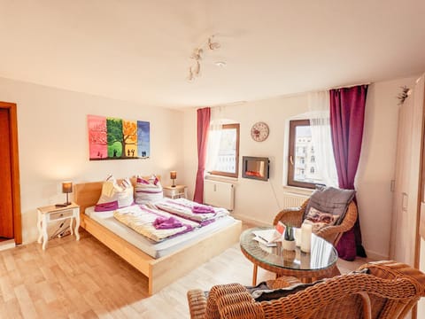 Living room, Bedroom