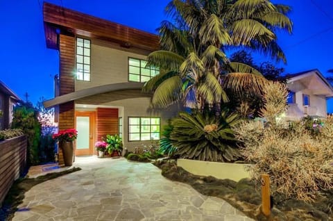 Seaside House in Cardiff