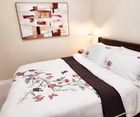 Bed, Bedroom