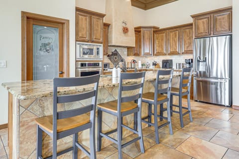 Las Cruces Home with Mountain Views and Private Pool! House in Las Cruces