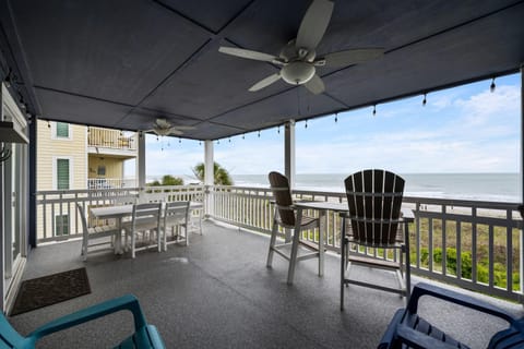 WindyShores I 201 - Oceanfront - Windy Hill Section House in Atlantic Beach