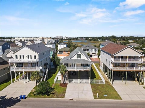 Antigua Breeze - 3rd Row - Windy Hill Section House in North Myrtle Beach