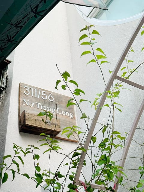 Logo/Certificate/Sign