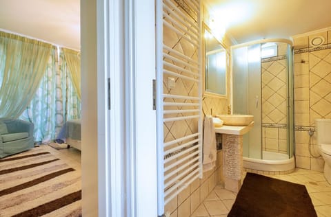 Purple Apartment Chania Apartment in Chania