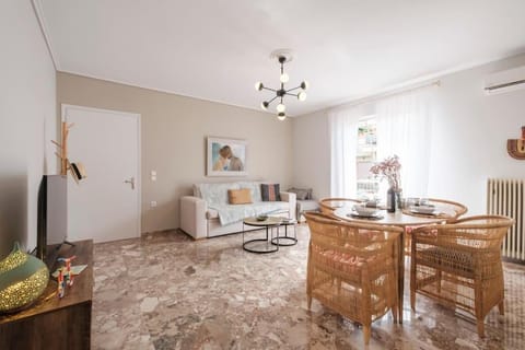 Living room, Seating area, Dining area, air conditioner