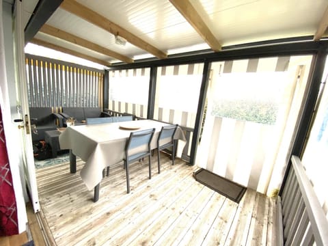 Patio, Balcony/Terrace, Dining area