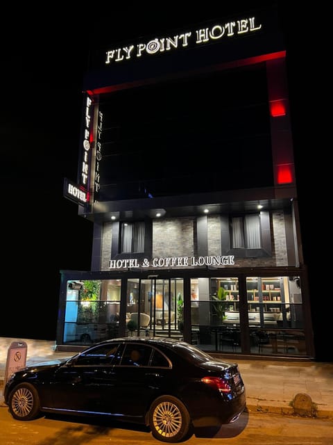 Property building, Facade/entrance