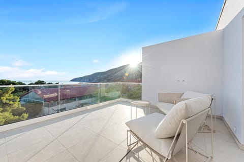 Day, View (from property/room), Balcony/Terrace, Seating area