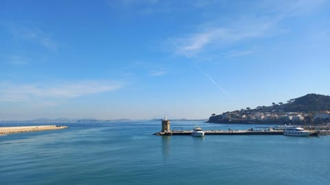 Nearby landmark, Sea view