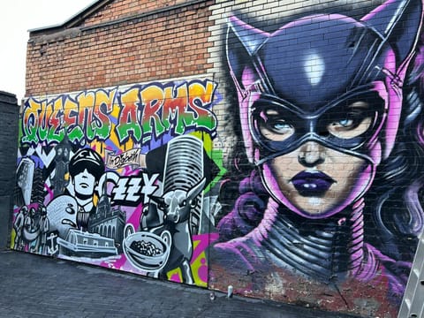 Modern 7-BR Retreat All Ensuite House in Birmingham