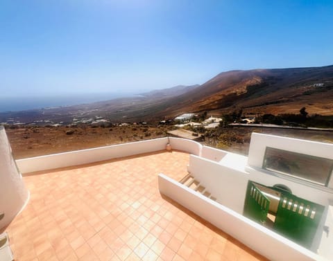 Natural landscape, Mountain view, Sea view