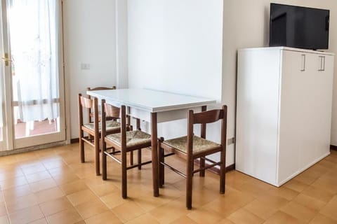 Comodo bilocale a Marcelli - M271 Apartment in Marcelli