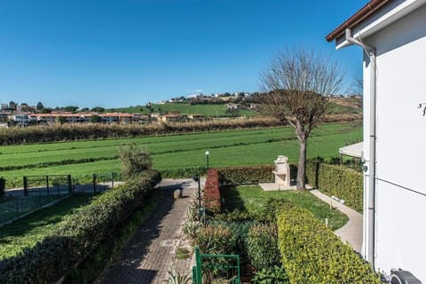 Comodo bilocale a Marcelli - M271 Apartment in Marcelli