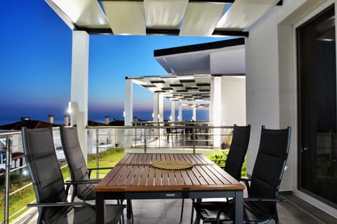 LOUTRA VILLAS House in Halkidiki