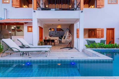 Balcony/Terrace, Pool view