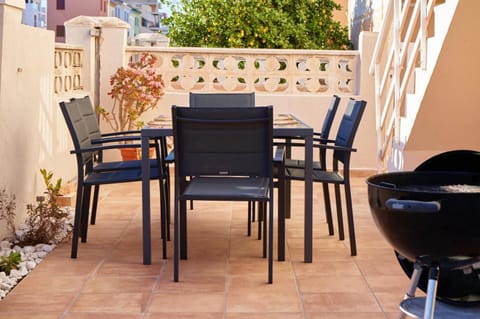Patio, Off site, Day, BBQ facilities, Balcony/Terrace, Balcony/Terrace