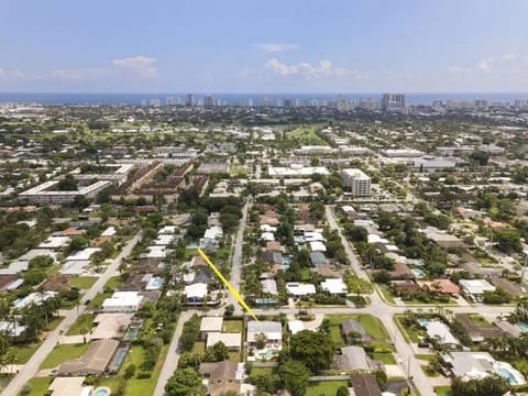 Emerald Palms Villa House in Oakland Park