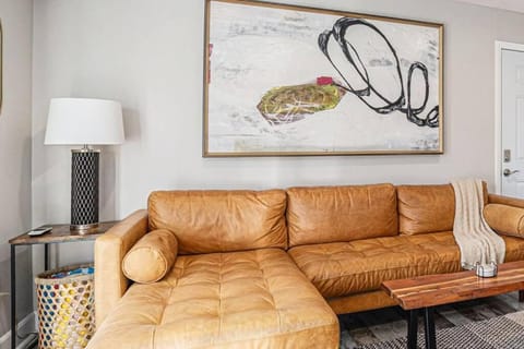 One bedroom retreat full kitchen/laundry 1GB Wi-Fi House in Bonita