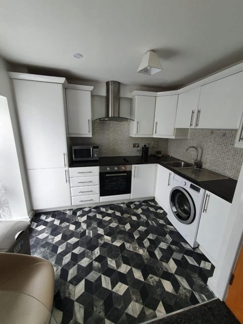 Kitchen or kitchenette, minibar, pet friendly, stove, toaster, washing machine