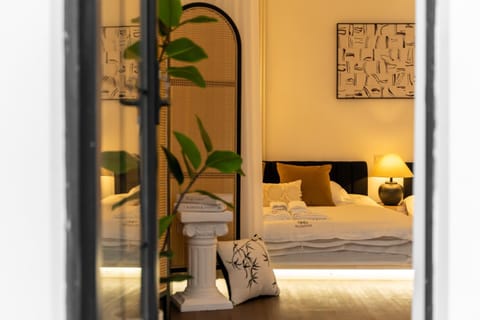 Bed, Bedroom